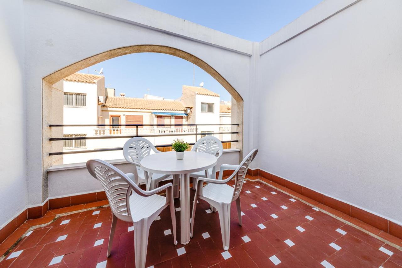 Cozy Apartment Near The Sea Torrevieja Kültér fotó