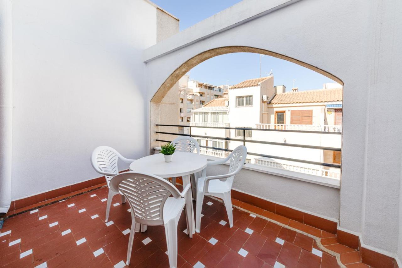 Cozy Apartment Near The Sea Torrevieja Kültér fotó
