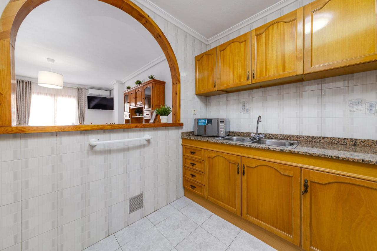 Cozy Apartment Near The Sea Torrevieja Kültér fotó